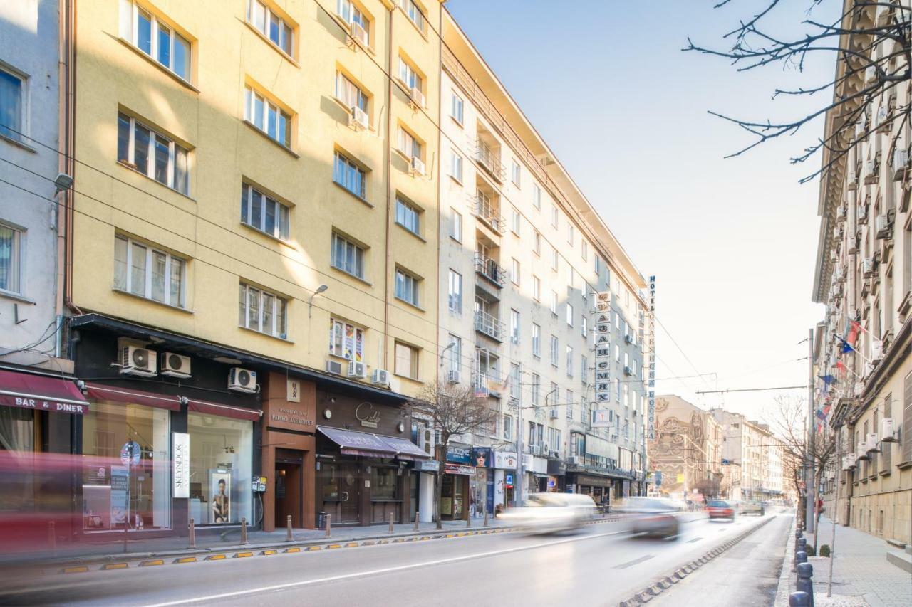 Rakovski Street Three Bedroom Ten People Spacious