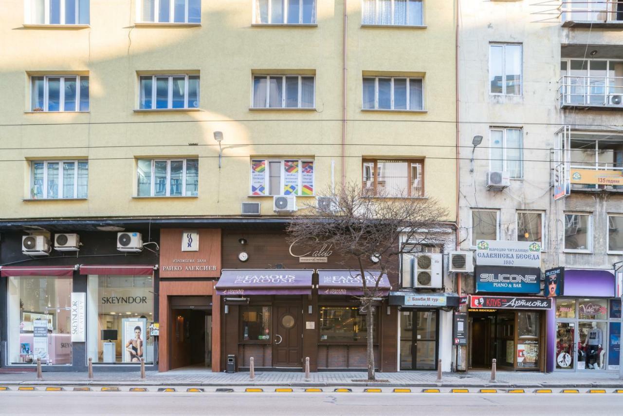 Apartment Rakovski Street Three Bedroom Ten People Spacious Sofia